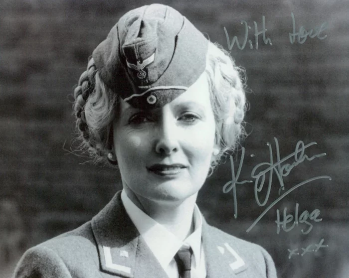 Kim Hartman autograph
