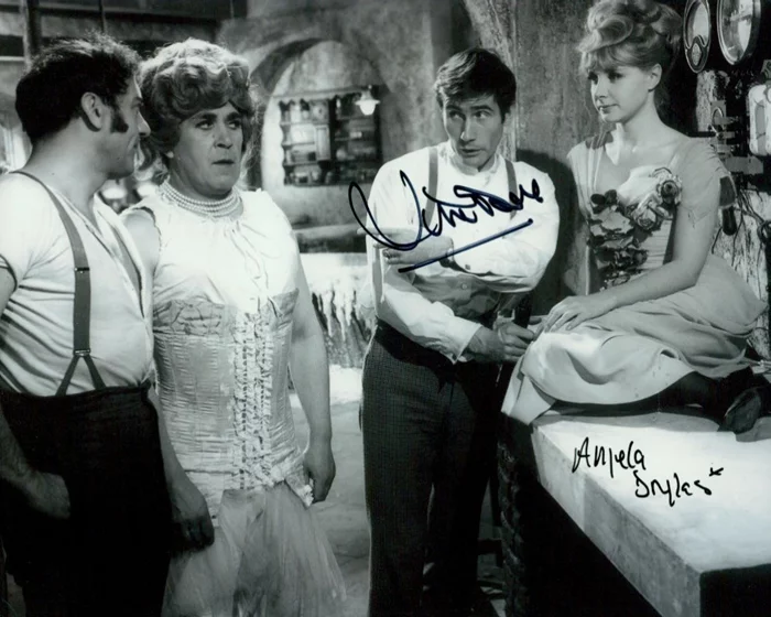 Carry On Screaming autograph
