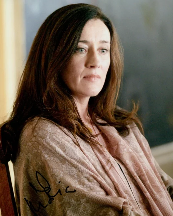 Maria Doyle Kennedy autograph