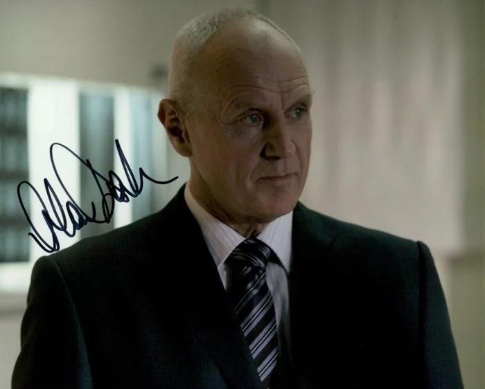 Alan Dale autograph