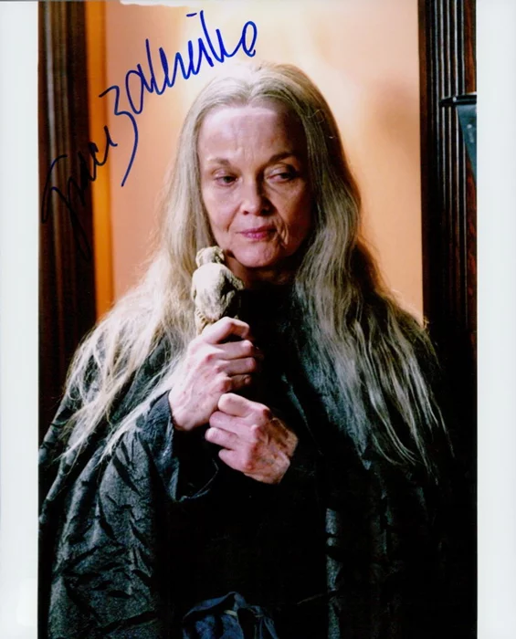 Grace Zabriskie autograph