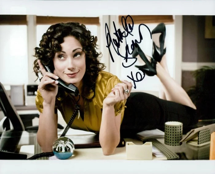Natalie Brown autograph