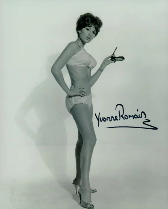 Yvonne Romain autograph