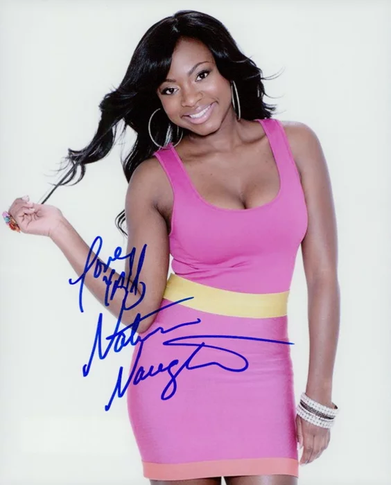Naturi Naughton autograph