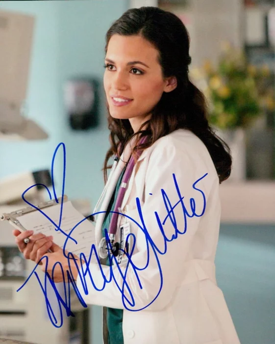 Torrey DeVitto autograph