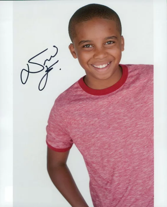 Donis Leonard autograph