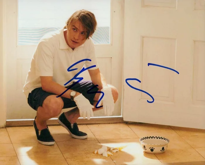 Brady Corbet autograph