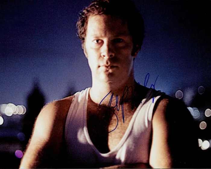 Shuler Hensley autograph