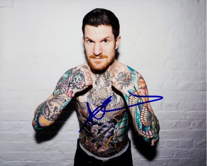 Andy Hurley autograph