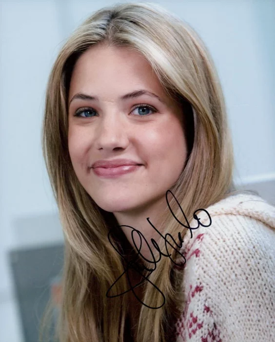 Julie Gonzalo autograph