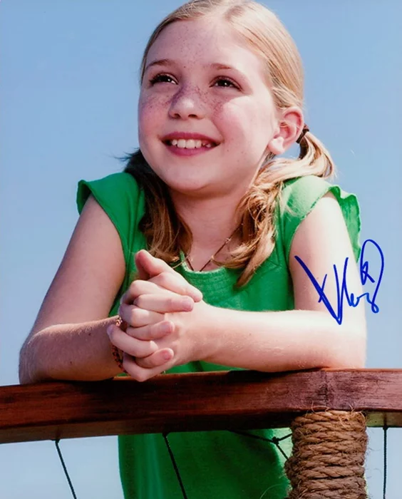 Cozi  Zuehlsdorff autograph