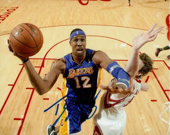 Dwight Howard autograph