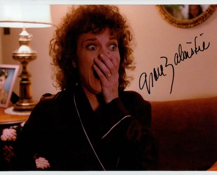 Grace Zabriskie autograph
