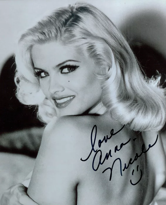 Anna Nicole Smith autograph