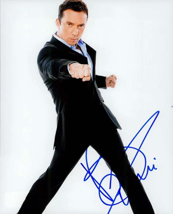 Bruno Tonioli autograph