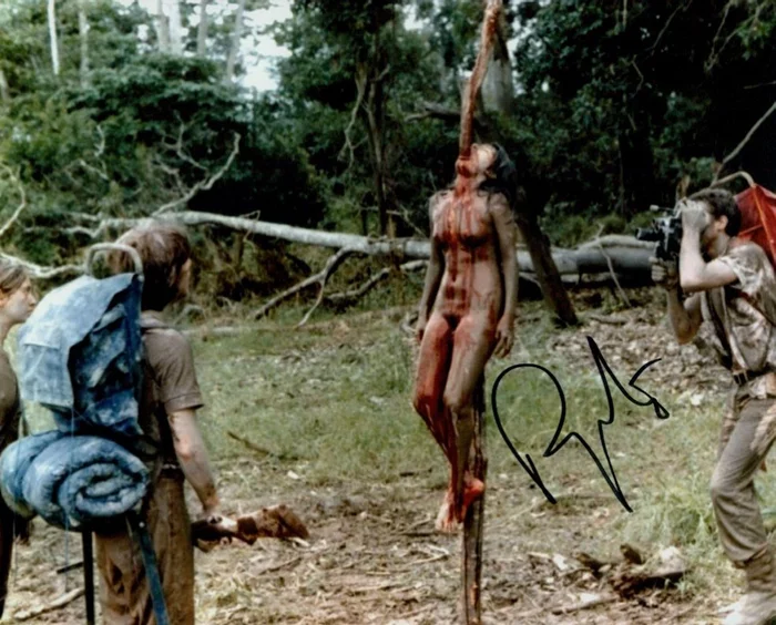 Ruggero Deodato autograph