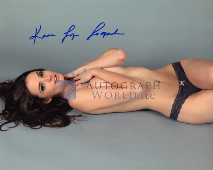 Kassie Lyn Logsdon autograph