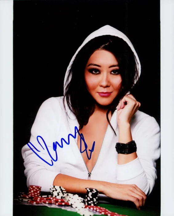 Maria T. Ho autograph