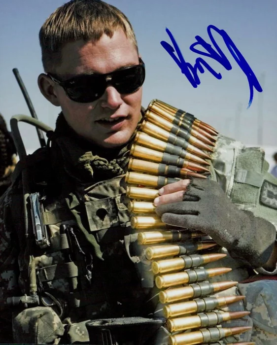 Brian Geraghty autograph