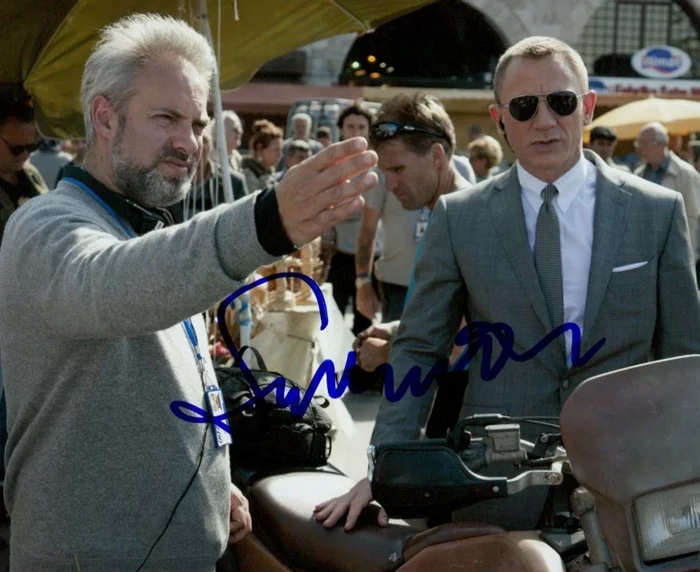 Sam Mendes autograph