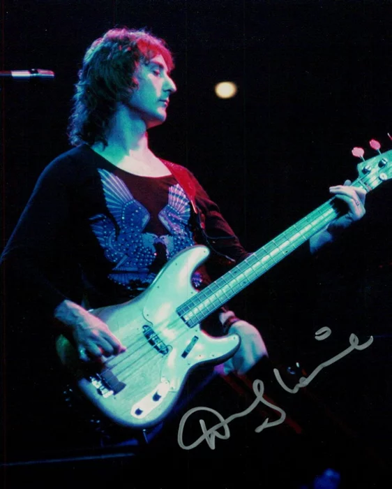 Denny Laine autograph