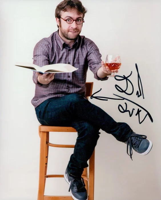 Derek Waters autograph
