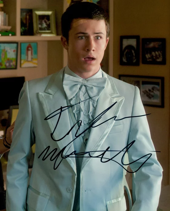 Dylan Minnette autograph