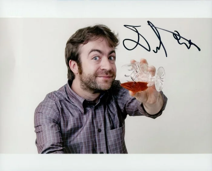 Derek Waters autograph