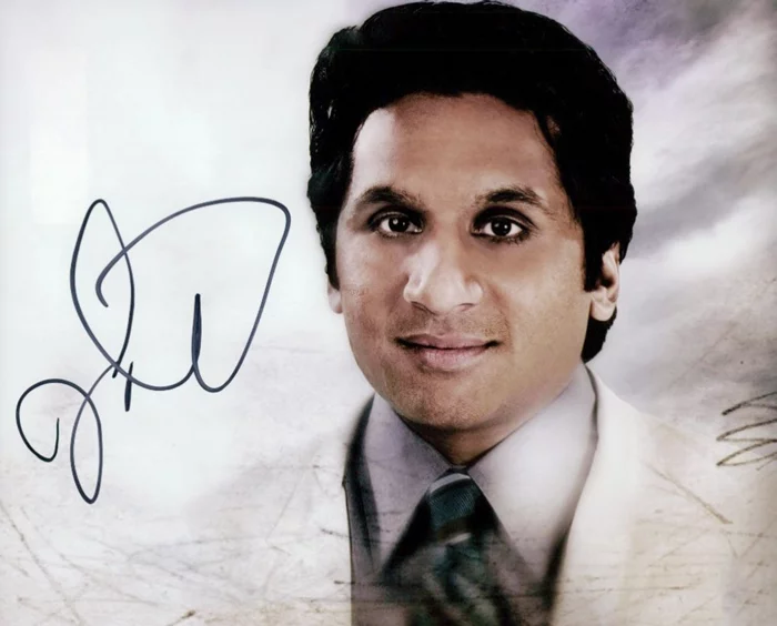 Ravi Kapoor autograph