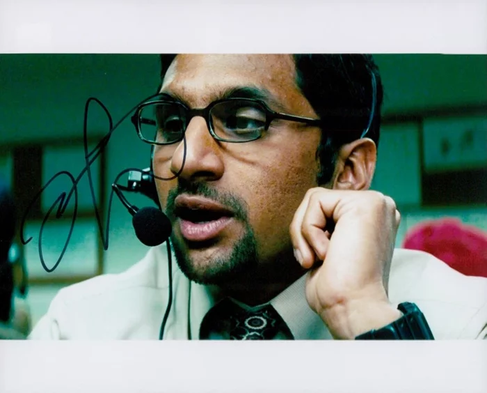 Ravi Kapoor autograph