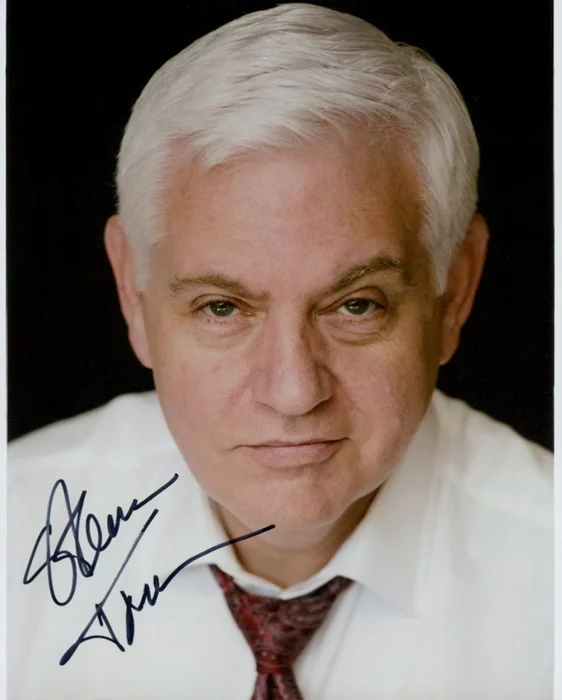 Steve Tom autograph