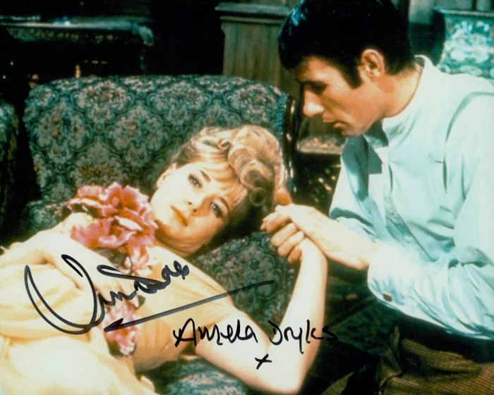 Carry On Screaming autograph