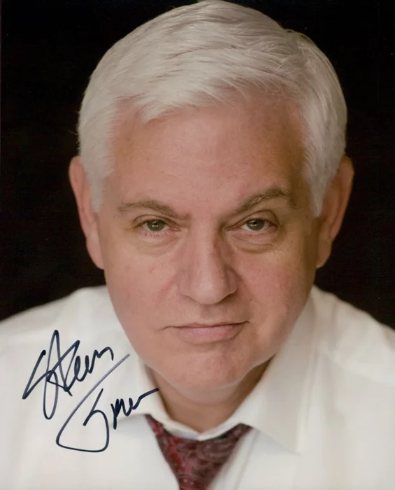 Steve Tom autograph