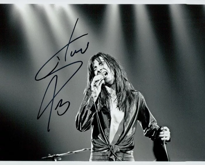 Steve Perry autograph