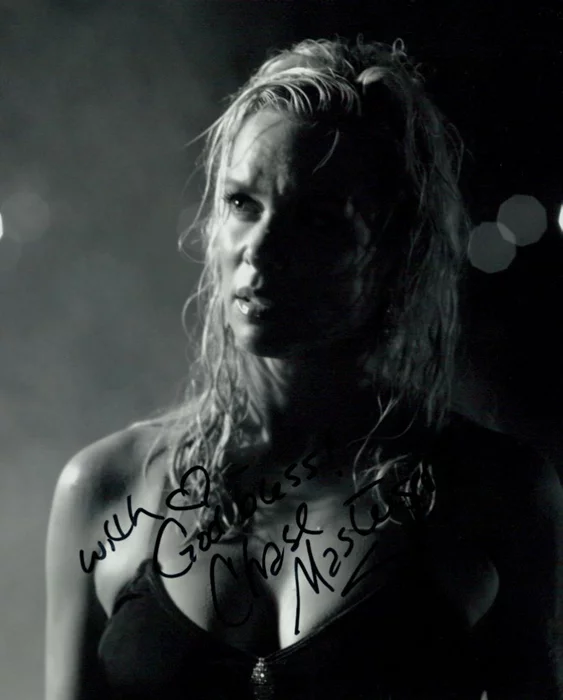 Chase Masterson autograph