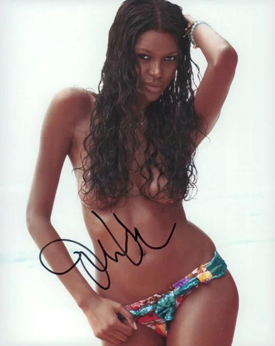 Jessica White autograph