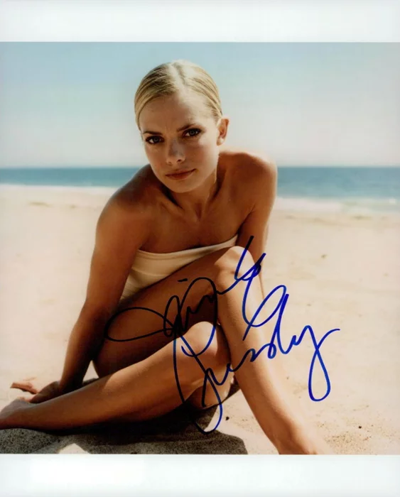 Jaime Pressly autograph