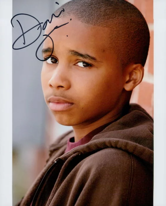 Donis Leonard autograph