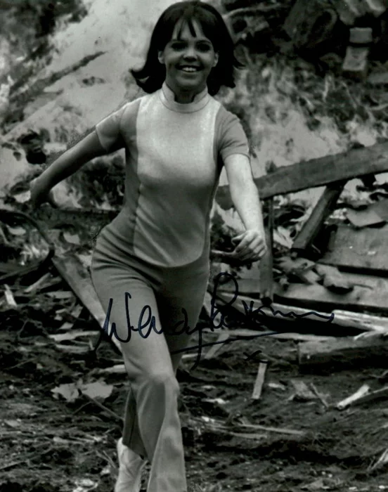 Wendy Padbury autograph