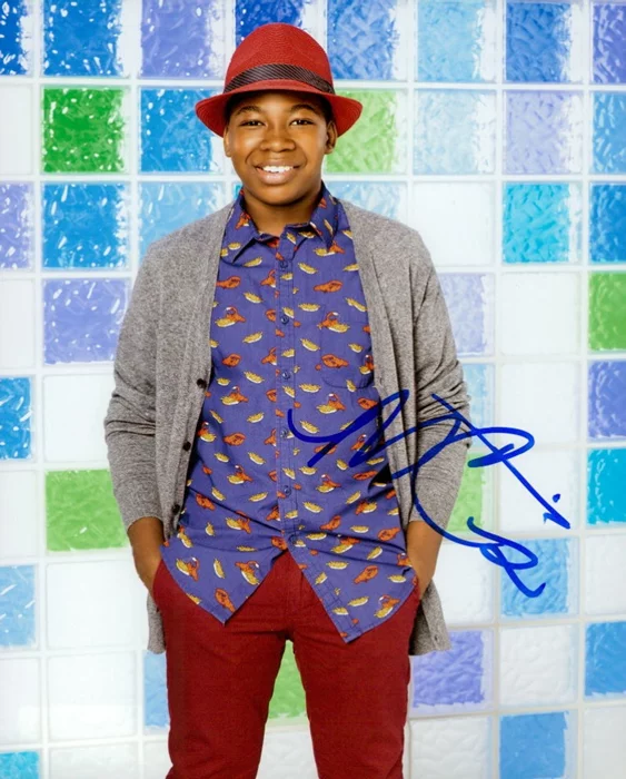 Mekai Curtis autograph