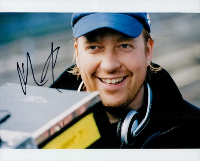 Morten Tyldum autograph