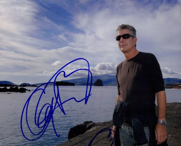 Anthony Bourdain autograph