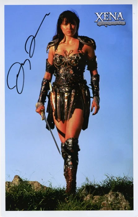 Lucy Lawless autograph
