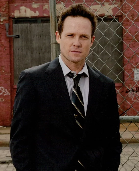 Dean Winters autograph