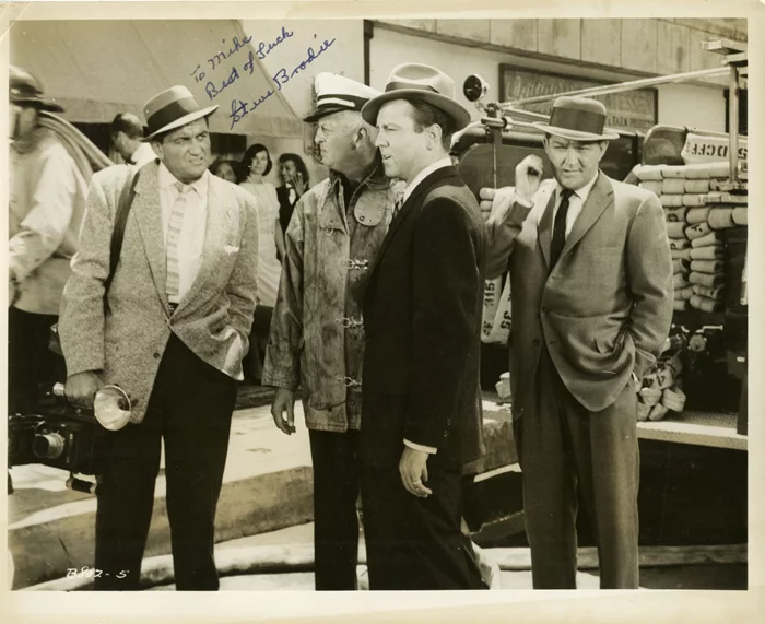 Steve Brodie autograph