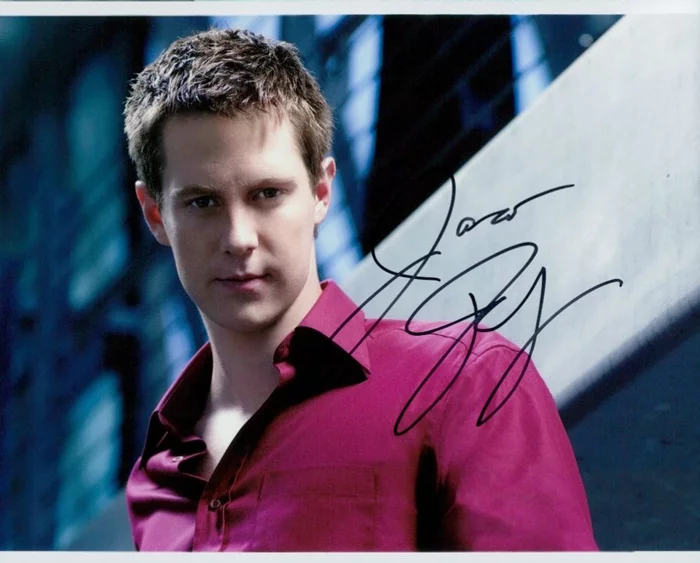 Jason Dohring autograph