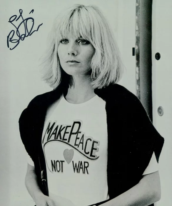 Glynis Barber autograph