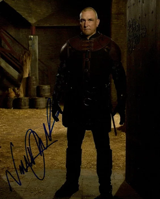 Vinnie Jones autograph