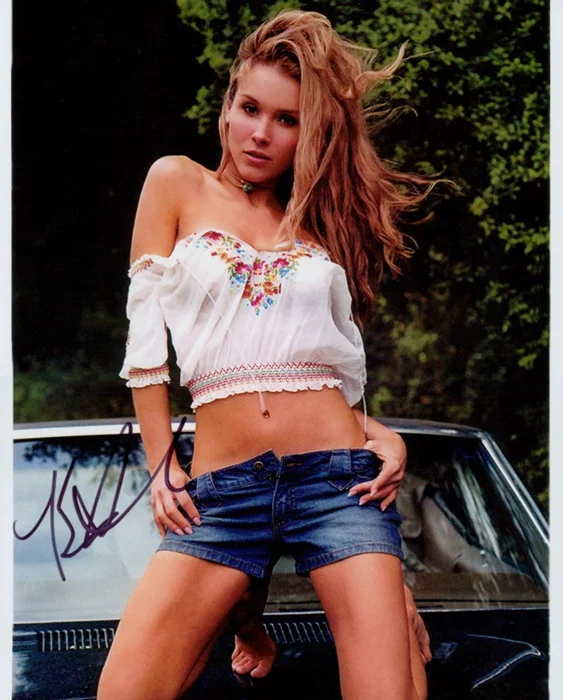 Kristina Anapau autograph