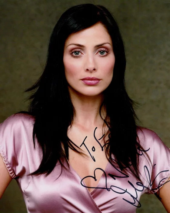 Natalie Imbruglia autograph